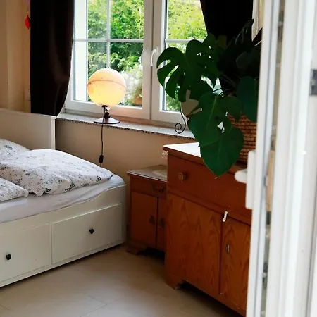 Modernes Mit Kueche Und Regendusche Διαμέρισμα