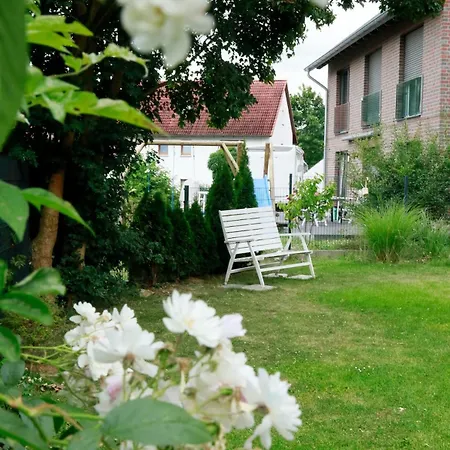 Διαμέρισμα Modernes Mit Kueche Und Regendusche